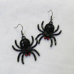 Black Rhinestone Crystal Spider Dangle Earrings Halloween Black Widow Spider